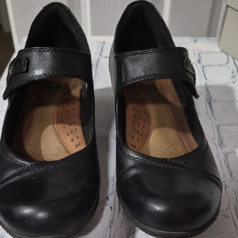 Rockport Cobb Hill Collectio Abigail Leather Closed Toe Mary Jane Pump Size 8.5 - Picture 2 of 8